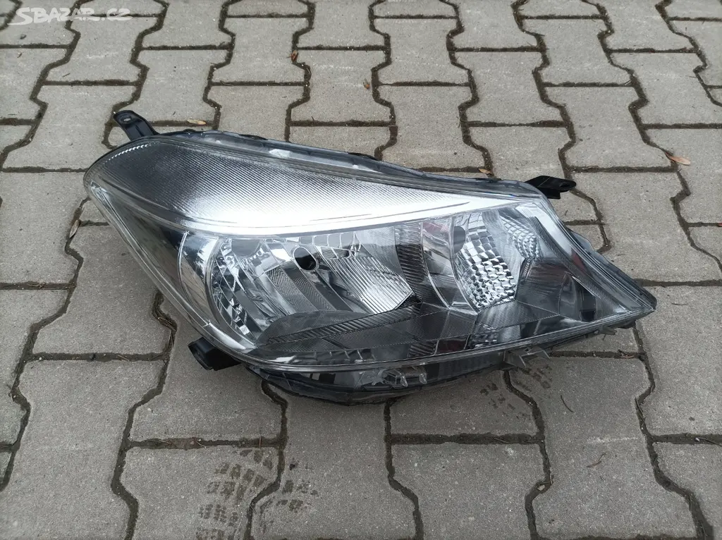 Náhled: Toyota Yaris